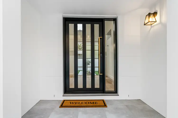 Fourth view of Homely house listing, 6044 Lucerne Circuit, Hope Island QLD 4212