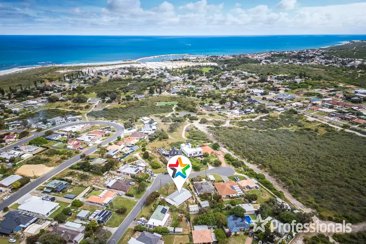 Third view of Homely house listing, 5 Stuart Place, Two Rocks WA 6037