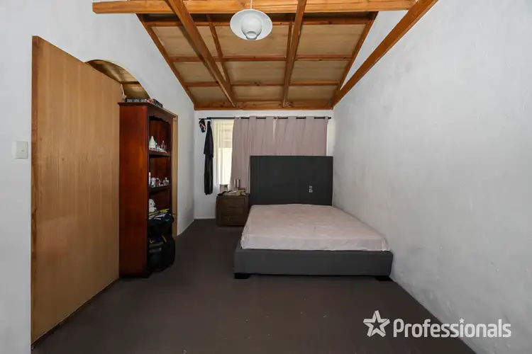 Seventh view of Homely house listing, 5 Stuart Place, Two Rocks WA 6037