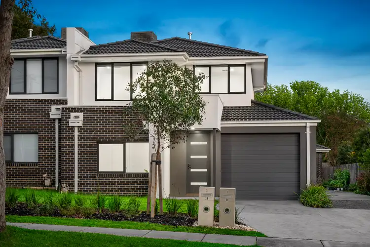 Main view of Homely townhouse listing, 2/28 Coromandel Crescent South, Knoxfield VIC 3180