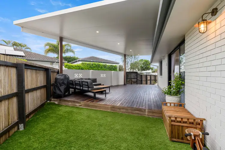 1/10 Russell Court, Miami QLD 4220