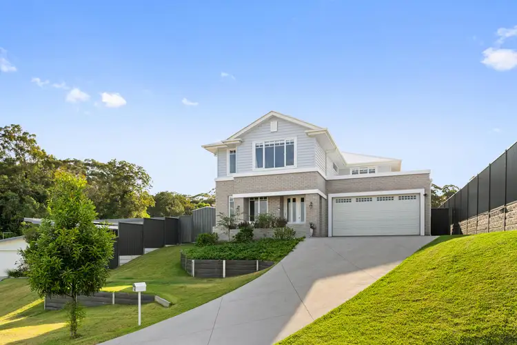 16 Vine Forest Crescent