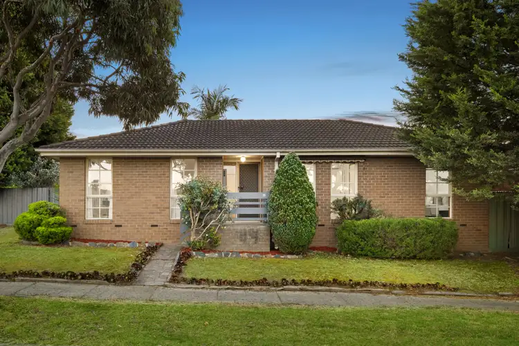 15 Eildon Parade, Rowville VIC 3178