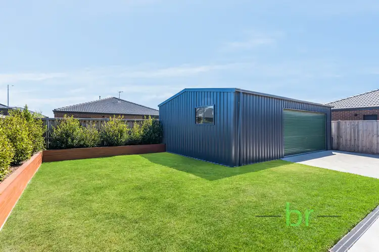 Second view of Homely house listing, 2 Crowea Place, Lara VIC 3212