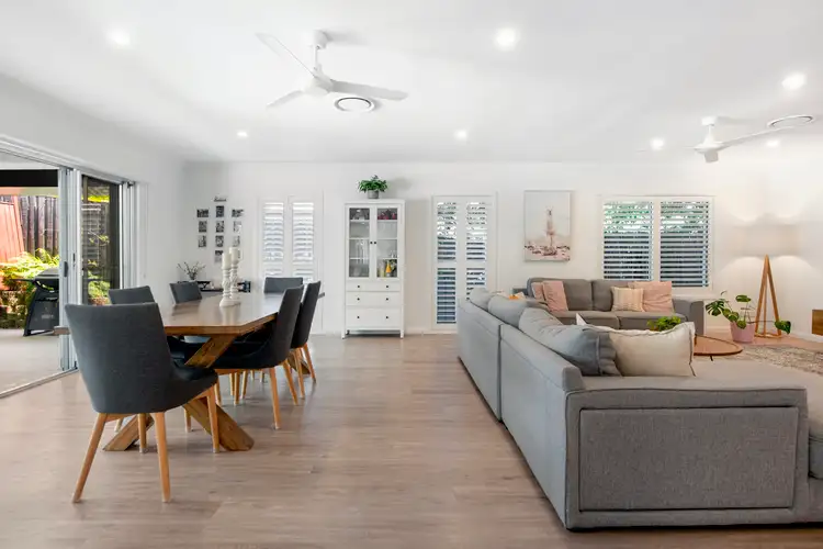 2 Corvus Way, Robina QLD 4226