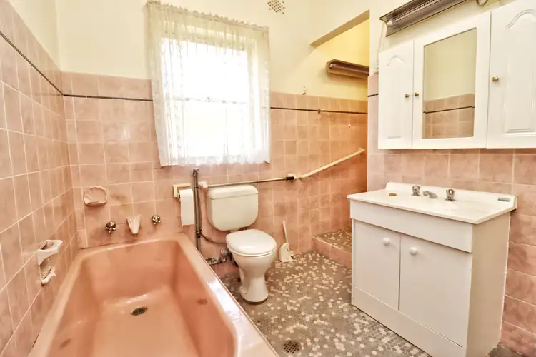 Fourth view of Homely house listing, 2 Denman Street, Cowra NSW 2794