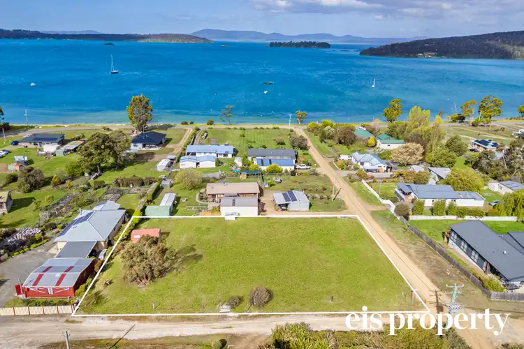 12 McKay Street, Dover TAS 7117