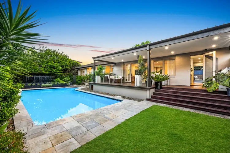 10 College Crescent, St Ives NSW 2075