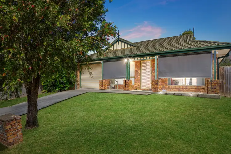 2 Blue Mountain Crescent, Warner QLD 4500