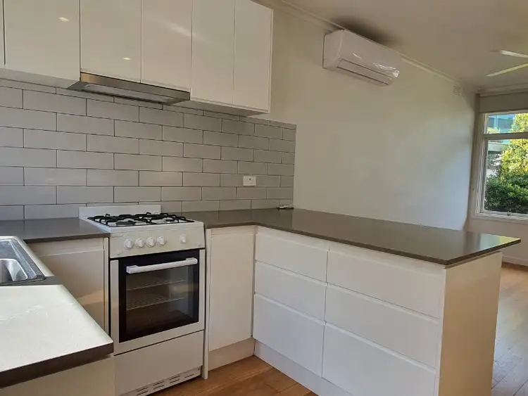 Second view of Homely unit listing, 3/10 Roycroft Avenue, Aspendale VIC 3195