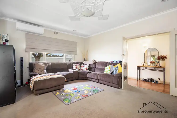 Fifth view of Homely house listing, 52 Bennett Road, Horsham VIC 3400