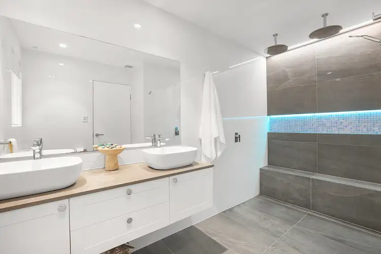 Second view of Homely house listing, 18 Glengarry Way, Horsley NSW 2530