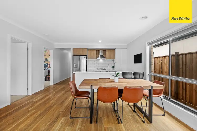 Sixth view of Homely house listing, 30 Mewat Circuit, Thornhill Park VIC 3335