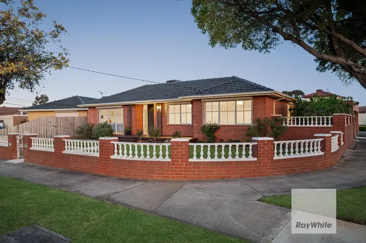 Third view of Homely house listing, 16 Grantley Drive, Gladstone Park VIC 3043