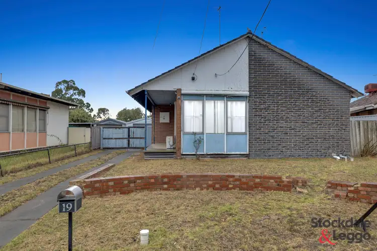 19 Cartledge Street, Laverton VIC 3028