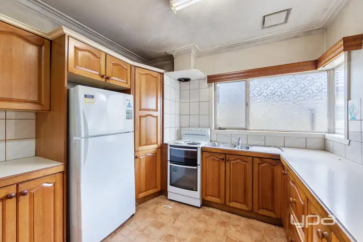 Fifth view of Homely house listing, 77 Oberon Avenue, St Albans VIC 3021