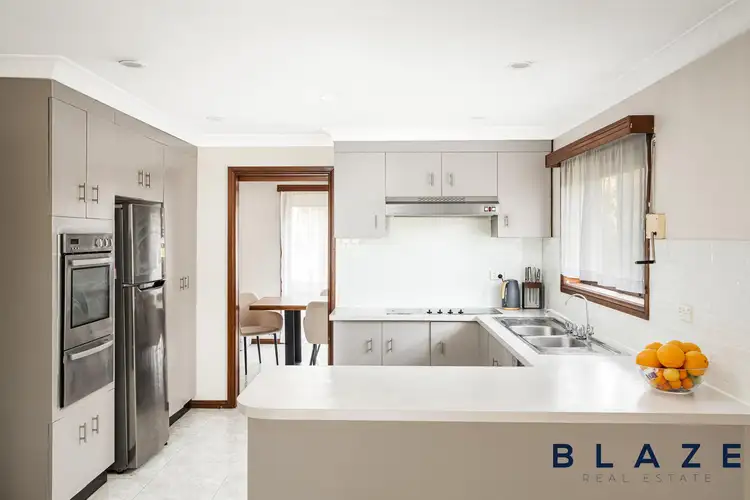 Sixth view of Homely house listing, 2 Jefferies Place, Prairiewood NSW 2176