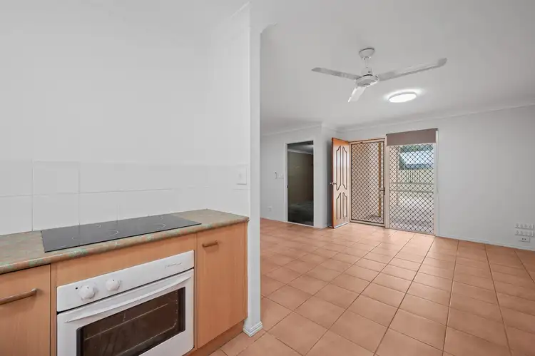 Fourth view of Homely unit listing, 2/187 Goondoon Street, Gladstone Central QLD 4680