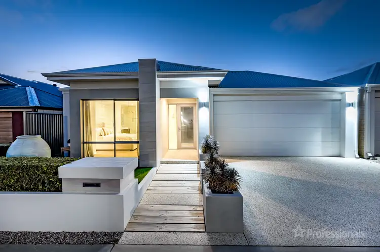 16 Majorelle Way, Eglinton WA 6034