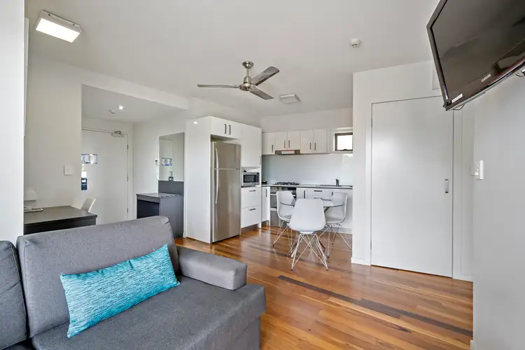 Sixth view of Homely apartment listing, 4/541 Rode Road, Chermside QLD 4032
