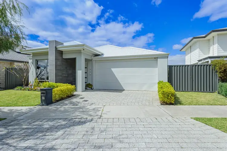 Fifth view of Homely house listing, 16 Wattledale Road, Haynes WA 6112