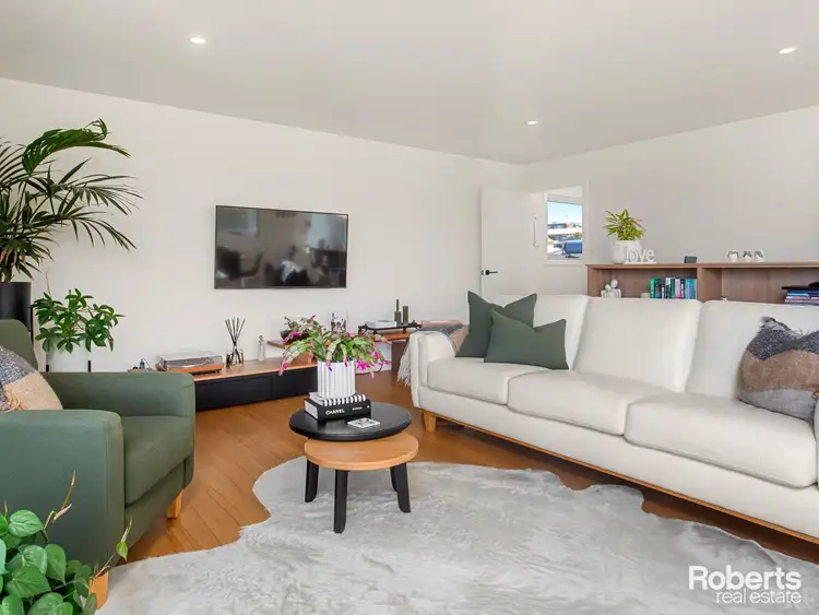 Fourth view of Homely house listing, 2/11 Elvie Court, Bridport TAS 7262
