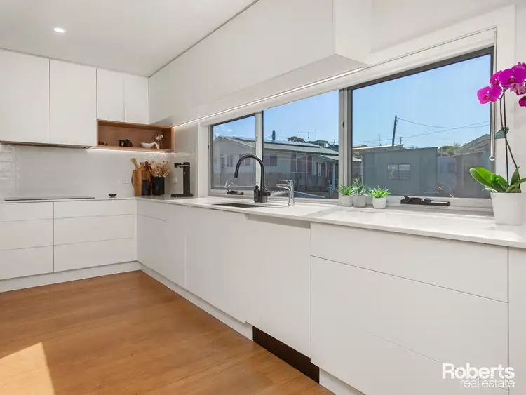 Fifth view of Homely house listing, 2/11 Elvie Court, Bridport TAS 7262