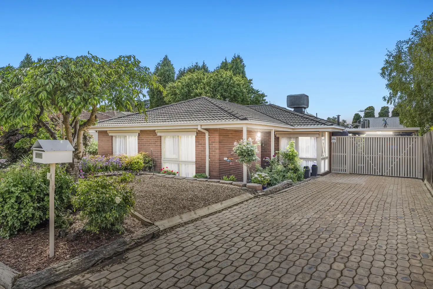 Main view of Homely house listing, 4 Helsal Drive, Wantirna South VIC 3152