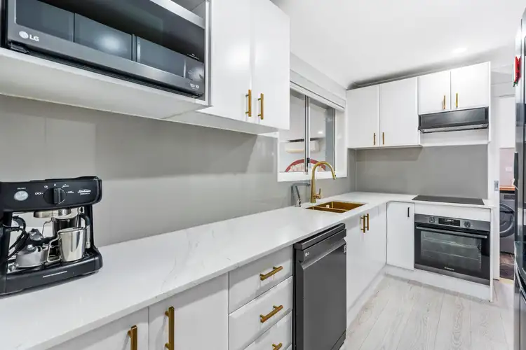 Fourth view of Homely house listing, 8 Kilcarn Place, Wakeley NSW 2176