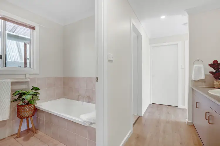 Fifth view of Homely house listing, 15 Sanderson Rd, Kanahooka NSW 2530