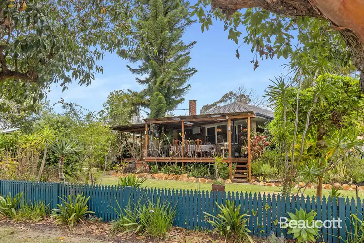 13 Bromley Street, Embleton WA 6062
