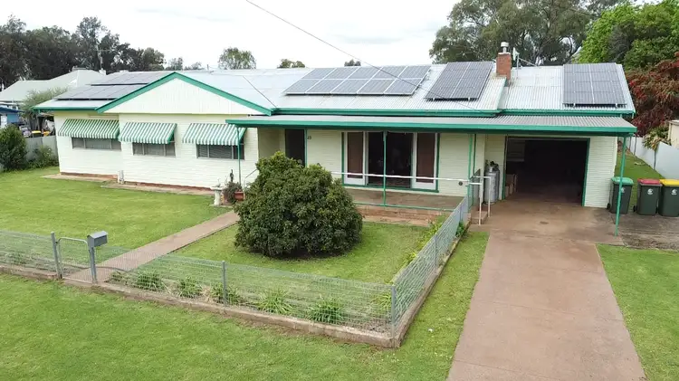 25 West Street, Trundle NSW 2875