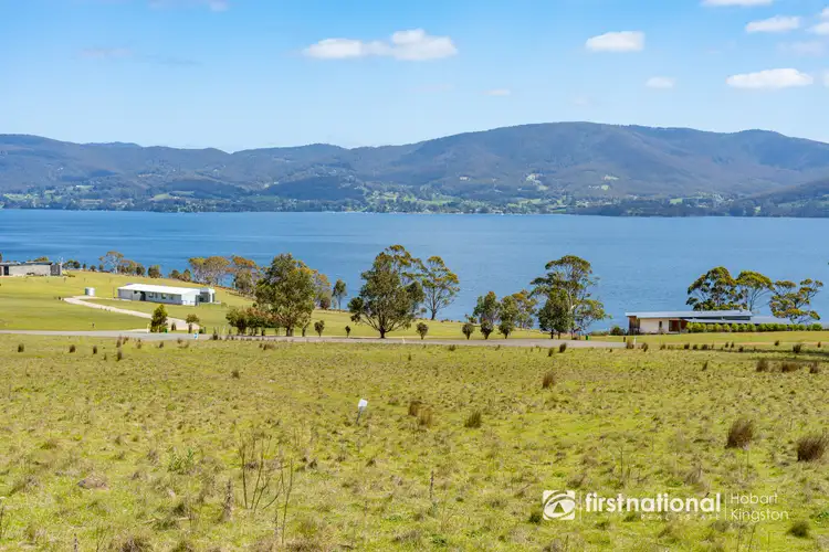10 D'Entrecasteaux Drive, North Bruny TAS 7150