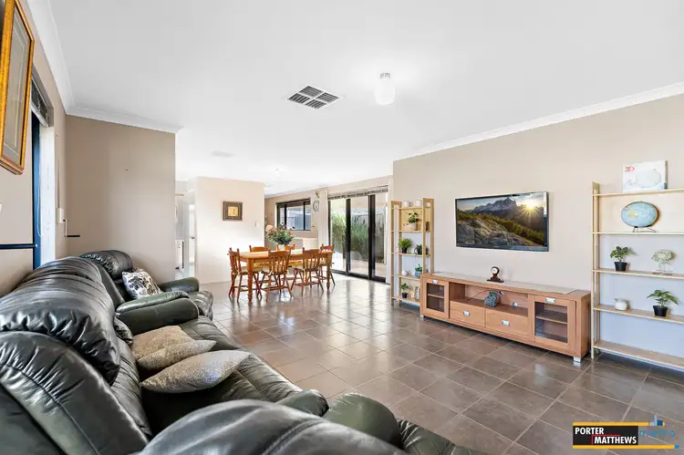Second view of Homely house listing, 92 Panozza Circle, Maddington WA 6109
