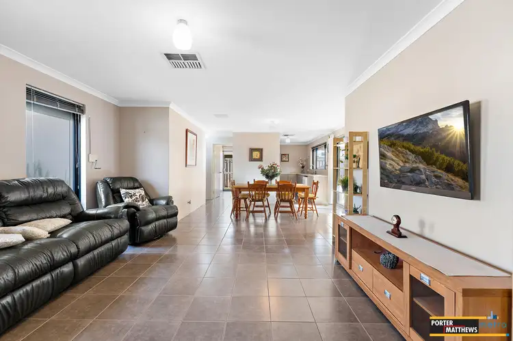 Fifth view of Homely house listing, 92 Panozza Circle, Maddington WA 6109