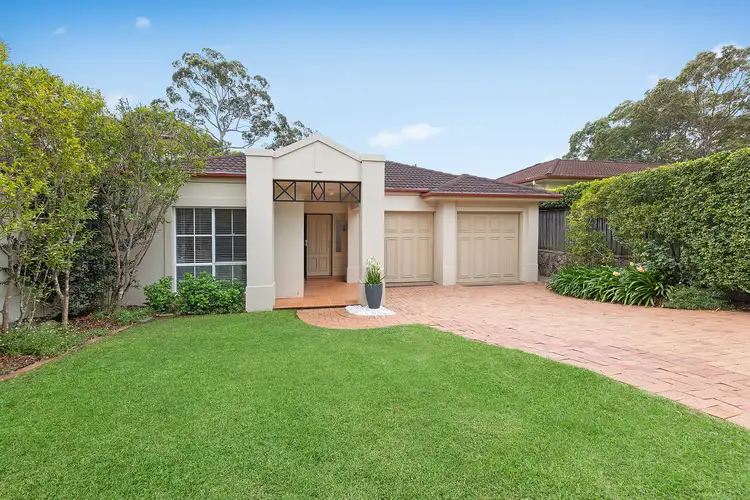 9 Hillcrest Drive, St Ives NSW 2075