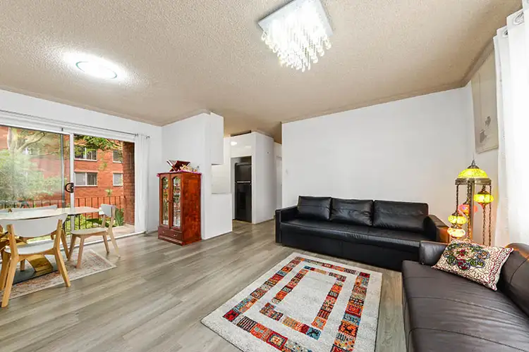 33/15 Grace Campbell Crescent, Hillsdale NSW 2036