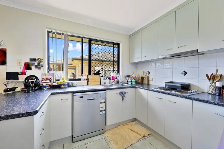 Fifth view of Homely unit listing, 2/16 Cauchi Court, Avoca QLD 4670