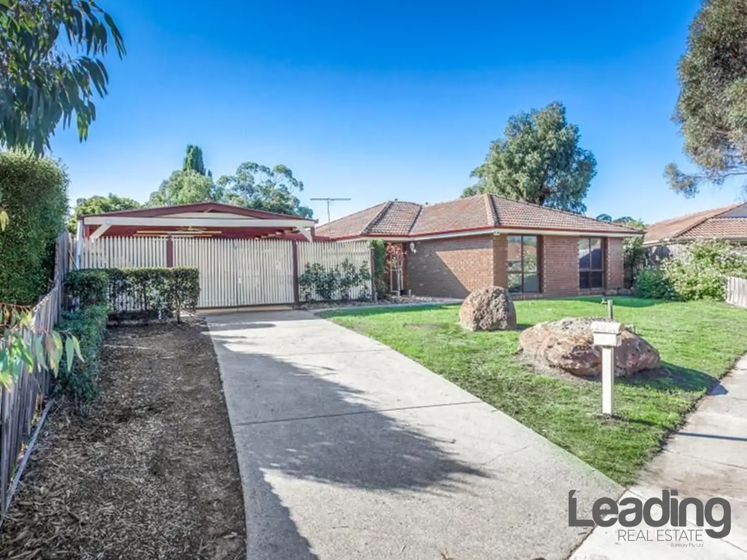 Main view of Homely house listing, 27 Holloway Close, Sunbury VIC 3429