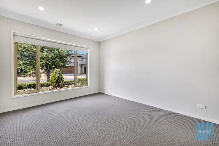 Fifth view of Homely house listing, 28 Forrester Grove, Fraser Rise VIC 3336