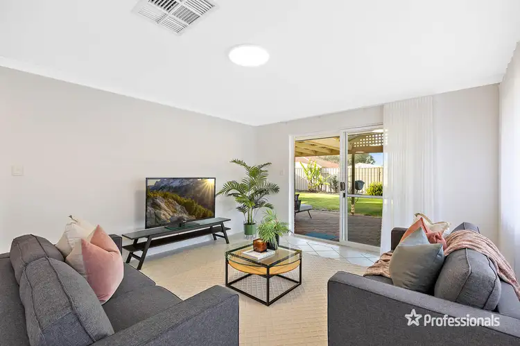 Fifth view of Homely house listing, 7 Bollinger Close, The Vines WA 6069