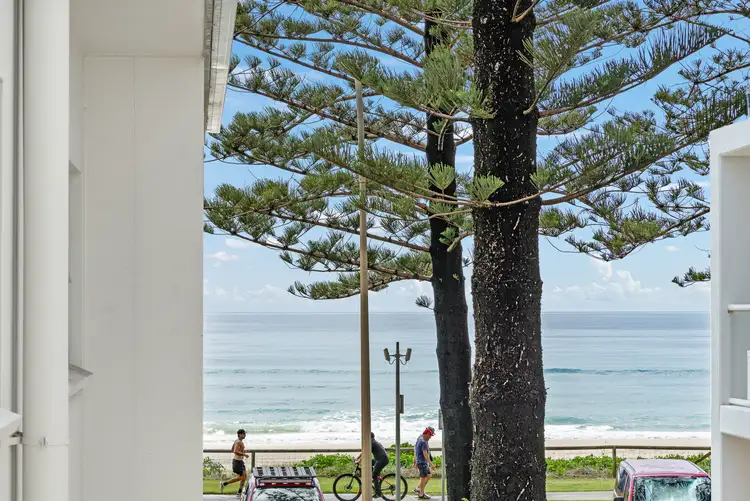 13/28 Marine Parade, Miami QLD 4220