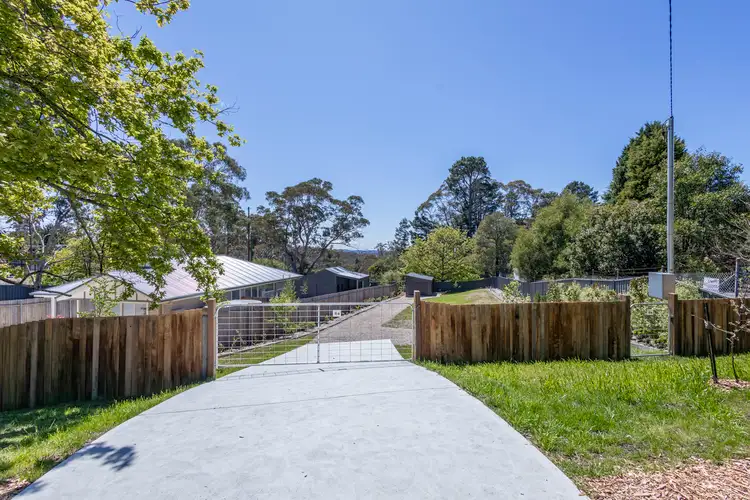 6A Harley Avenue