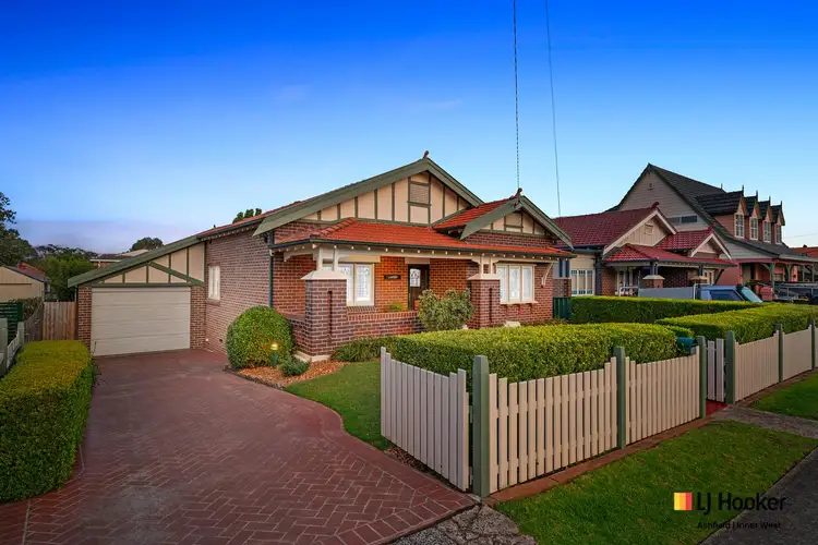 32 Badminton Road, Croydon NSW 2132