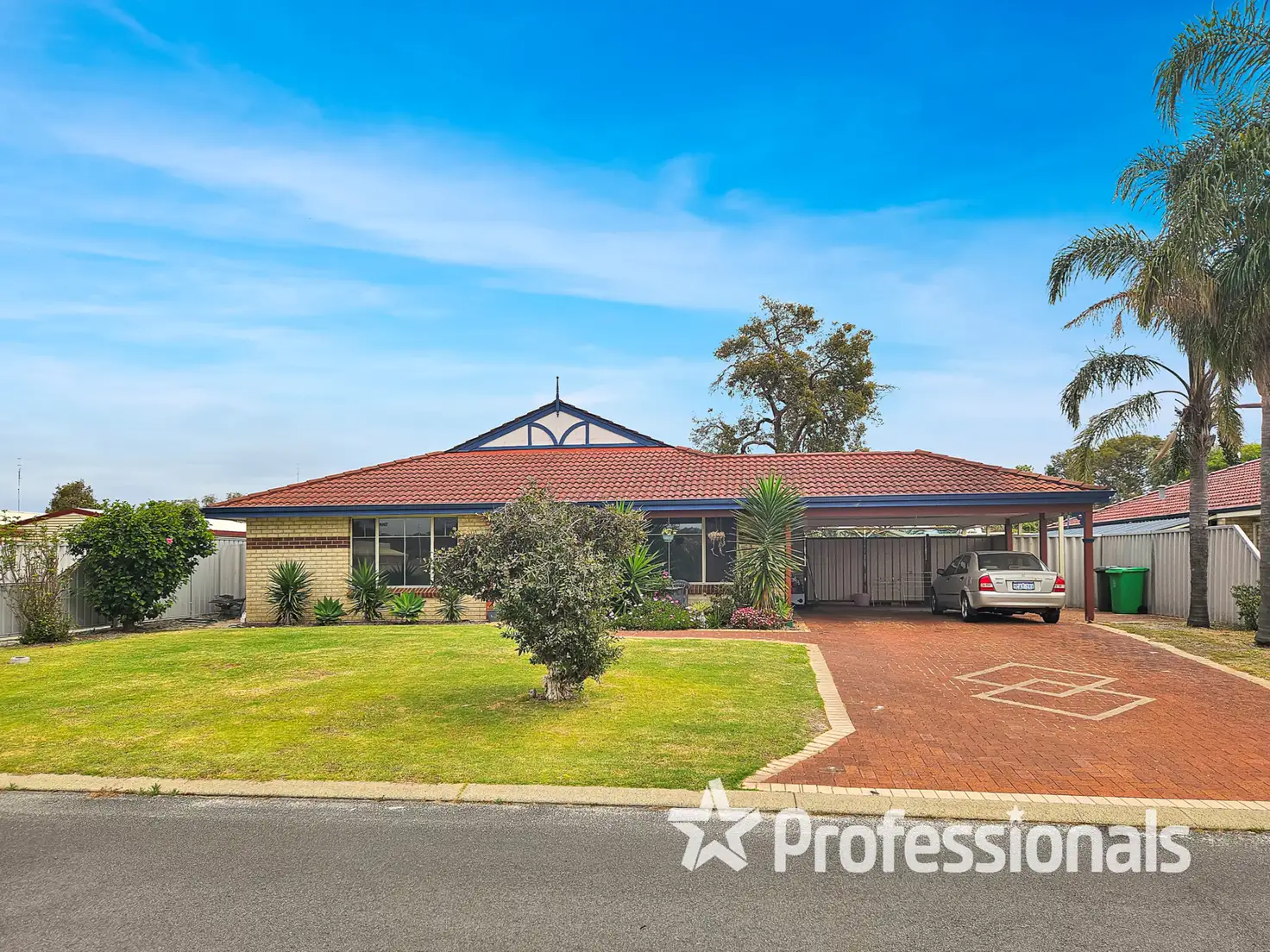 Main view of Homely house listing, 10 Chapman Close, Australind WA 6233