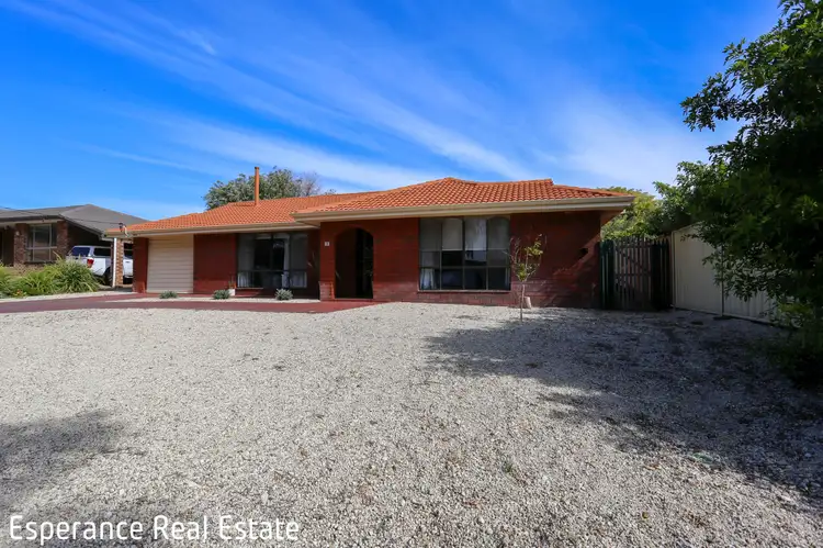 18 Crossland Street
