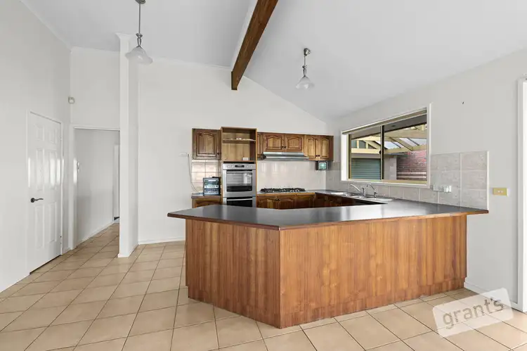 Sixth view of Homely house listing, 16 Shamrock Close, Narre Warren South VIC 3805