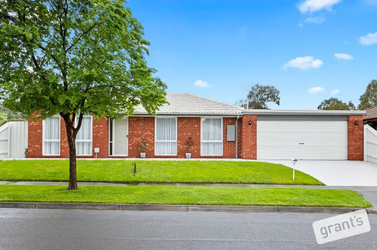 Main view of Homely house listing, 48 Murdoch Avenue, Narre Warren VIC 3805