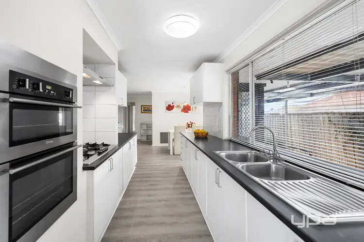 Fifth view of Homely house listing, 14 Wintersun Drive, Albanvale VIC 3021