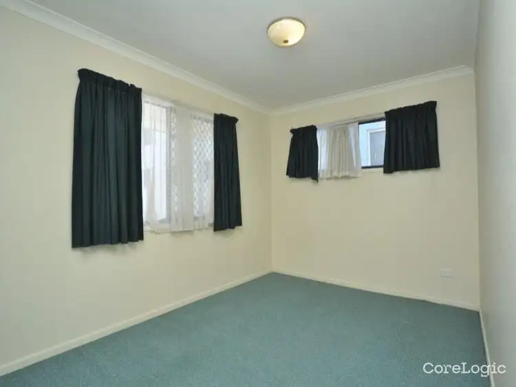 Fifth view of Homely unit listing, 4/73 Bayview Street, Runaway Bay QLD 4216